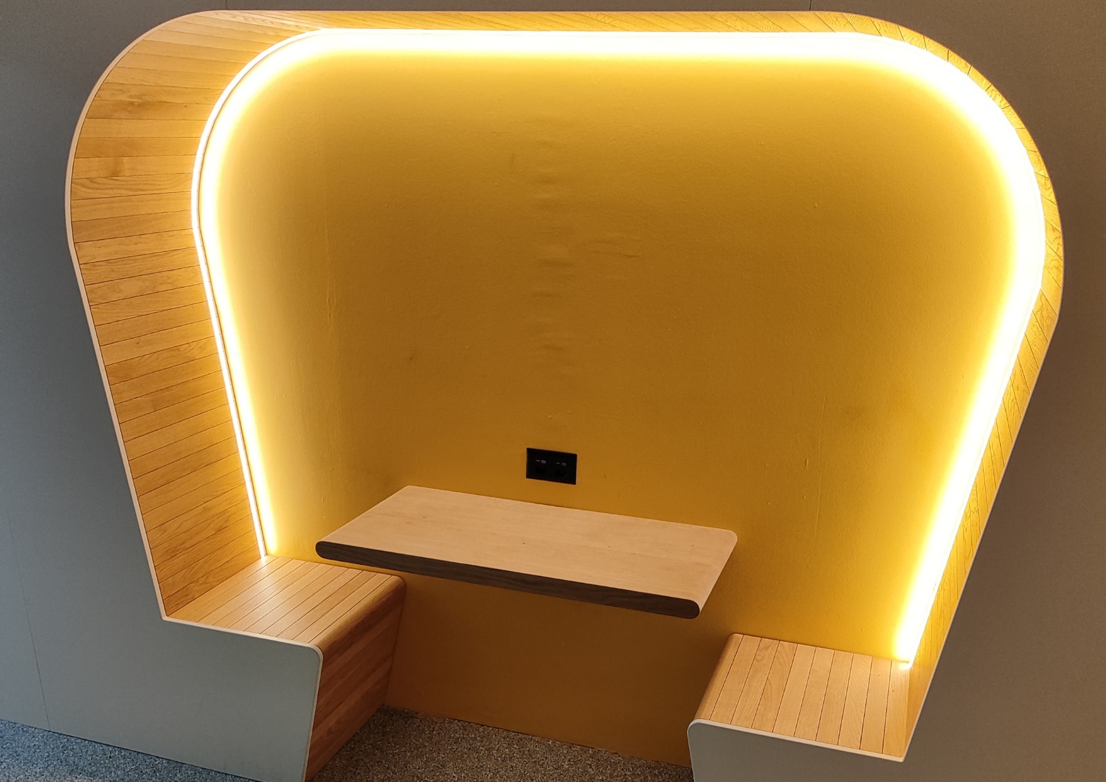 Éclairage LED scénographique